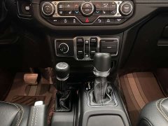 Jeep Wrangler 2024 2.0T Sahara Four-Door - ფოტო 11