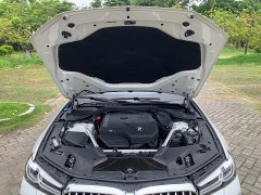 BMW 5 Series Facelift 530Li Premier M Sport Package - ფოტო 14