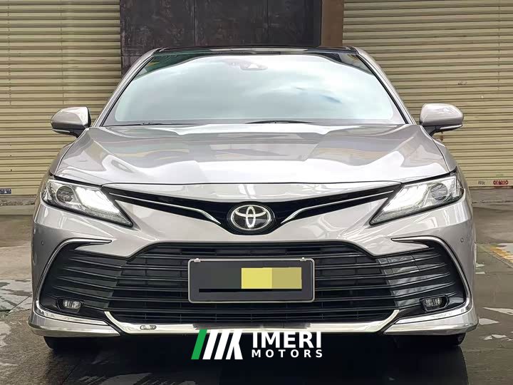 Toyota Camry 2.5G Luxury