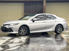 Toyota Camry 2021 2.5G Luxury - ფოტო 2