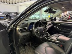 Toyota Highlander Hybrid 2.5L AWD Premium 7-Seater - ფოტო 4