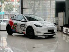 Tesla Model Y Rear-Wheel Drive - ფოტო 2