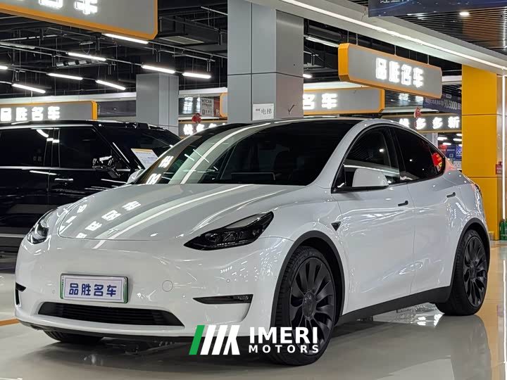 Tesla Model Y Performance All-Wheel Drive
