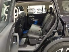 FAW Red Flag HS7 PHEV 2.0T PHEV AWD Flagship Comfort 7-Seater - ფოტო 15