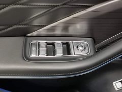 FAW Red Flag HS7 PHEV 2.0T PHEV AWD Flagship Comfort 7-Seater - ფოტო 9