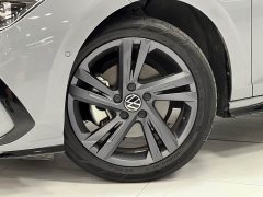 Volkswagen Golf Facelift 280TSI DSG R-Line Lite - ფოტო 19
