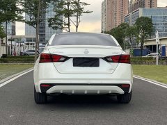 Nissan Teana 2.0L XL Comfort - ფოტო 8