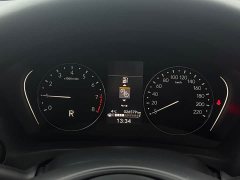 Honda Vezel 1.5L CVT Elite - ფოტო 10
