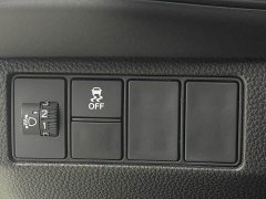 Honda Vezel 1.5L CVT Elite - ფოტო 8