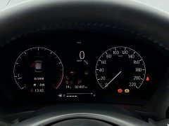 Honda Vezel 1.5L CVT Luxury - ფოტო 15