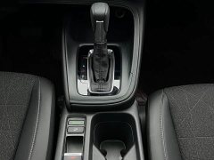 Honda Vezel 1.5L CVT Luxury - ფოტო 9