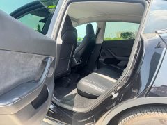 Tesla Model Y Rear-Wheel Drive - ფოტო 7