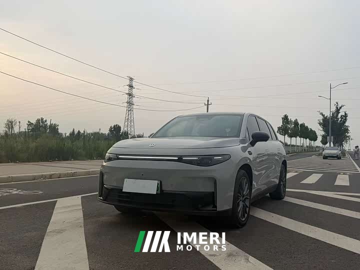 Leapmotor C10 530 Smart Comfort Edition - ავტომობილი ჩინეთიდან