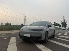 Leapmotor C10 530 Smart Comfort Edition - ფოტო 1