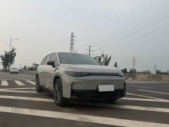 Leapmotor C10 530 Smart Comfort Edition - ფოტო 3