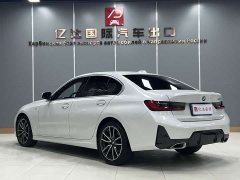 BMW 3 Series 320i M Sport Package - ფოტო 4