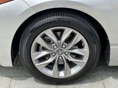 Toyota Avalon 2019 2.0L Luxury China VI - ფოტო 16