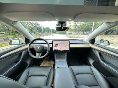 Tesla Model Y Standard Range RWD - ფოტო 6
