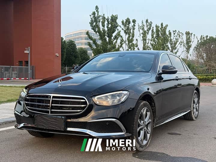 Mercedes-Benz E-Class Facelift E 300 L Sport Luxury