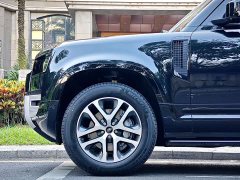 Land Rover Defender Facelift 90 3.0T P400 XS - ფოტო 6