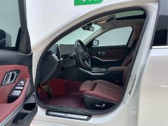 BMW 3 Series 320Li M Sport Package - ფოტო 19