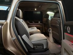 AITO M9 Extended Range Ultimate World Leader Extended 6-Seater - ფოტო 12