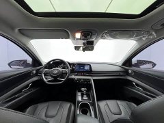 Hyundai Elantra 2021 1.5L CVT Luxury - ფოტო 12