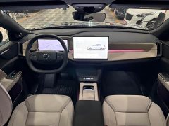 Volvo XC70 Plug-in Hybrid 2026 Two-Wheel Drive Long Range Core - ფოტო 6