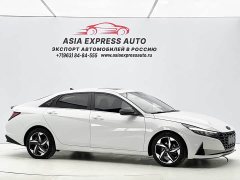 Hyundai Elantra 2021 1.5L CVT Luxury - ფოტო 3