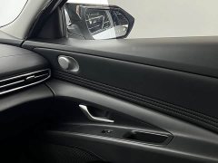 Hyundai Elantra 2021 1.5L CVT Luxury - ფოტო 9