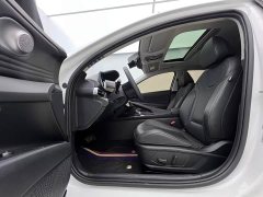 Hyundai Elantra 2022 1.5L CVT Luxury - ფოტო 11