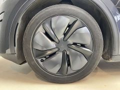 Tesla Model Y Rear-Wheel Drive - ფოტო 19