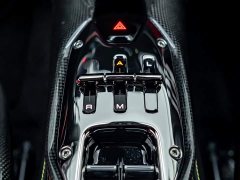 Denza SF90 3.9T V8 Stradale - ფოტო 10