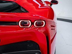 Denza SF90 3.9T V8 Stradale - ფოტო 19