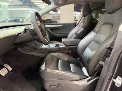 Tesla Model Y Rear-Wheel Drive - ფოტო 4
