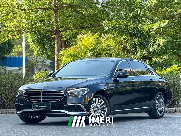 Mercedes-Benz E-Class Facelift E 300 L Fashion Edition