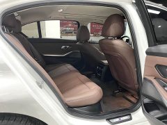 BMW 3 Series 320Li M Sport Package - ფოტო 11