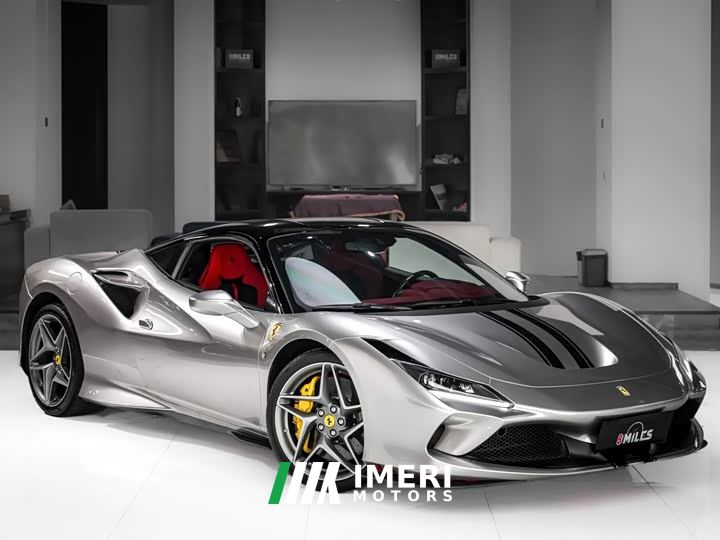 Ferrari F8 Tributo 3.9T V8