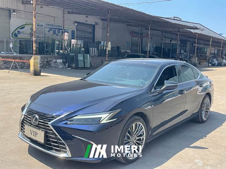 Lexus ES 200 Premium Edition - ავტომობილი ჩინეთიდან