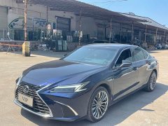 Lexus ES 200 Premium Edition - ფოტო 1