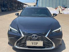 Lexus ES 200 Premium Edition - ფოტო 2