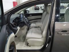 Buick GL8 Land Business Class Comfort Edition - ფოტო 10