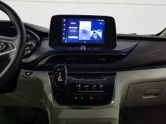 Buick GL8 Land Business Class Comfort Edition - ფოტო 12