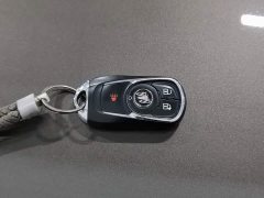 Buick GL8 Land Business Class Comfort Edition - ფოტო 19
