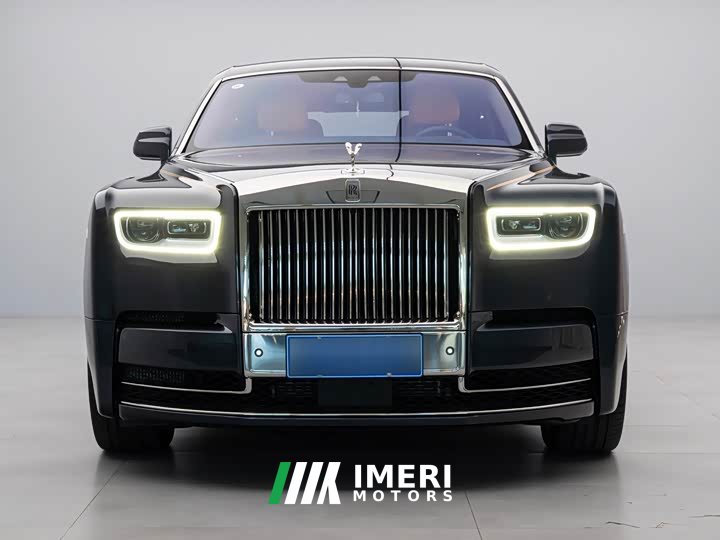 Rolls-Royce 2022 6.7T Standard Wheelbase - ავტომობილი ჩინეთიდან