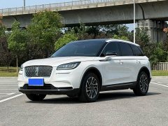Lincoln Adventurer Explorer 2.0T Two-Wheel Drive Premium - ფოტო 1