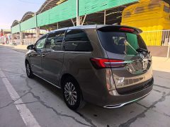 Buick GL8 Land Executive Cabin 652T Luxury - ფოტო 4