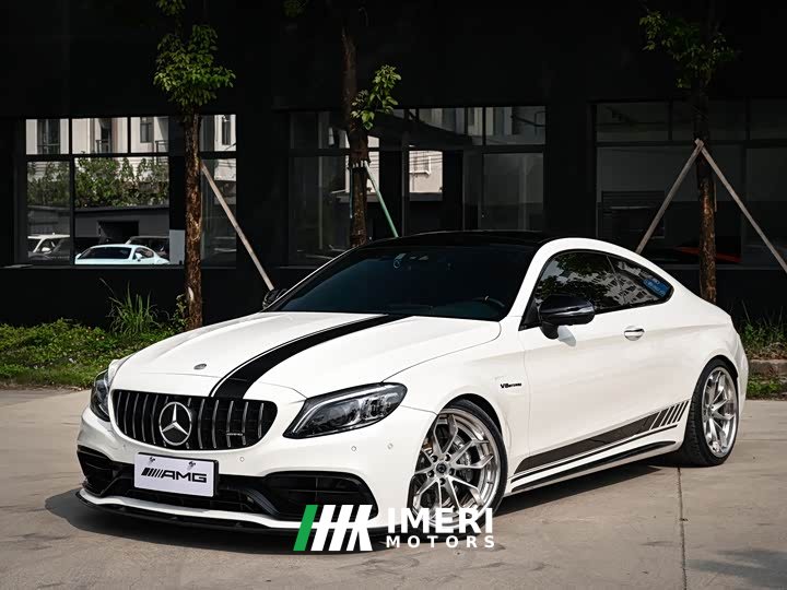 Mercedes-Benz Mercedes-AMG C 63 Coupe