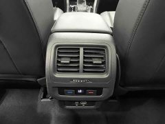Volkswagen Touran Tuan L 280TSI DSG Frontier Edition 7-Seater - ფოტო 11