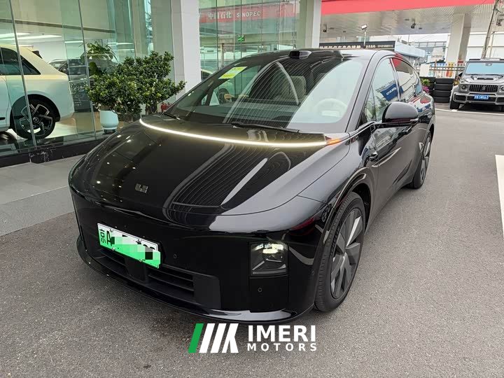 Li Auto i6 2025 Four-Wheel Drive Standard Edition - ავტომობილი ჩინეთიდან